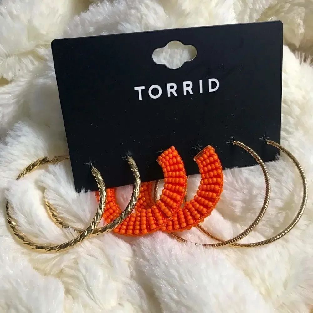 NWT ✨Torrid 3 pack hoop earrings